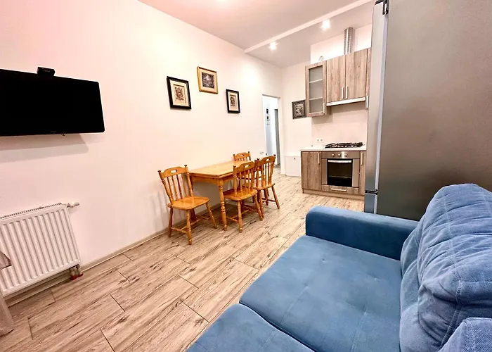 авалон гарден апартмент * Lviv