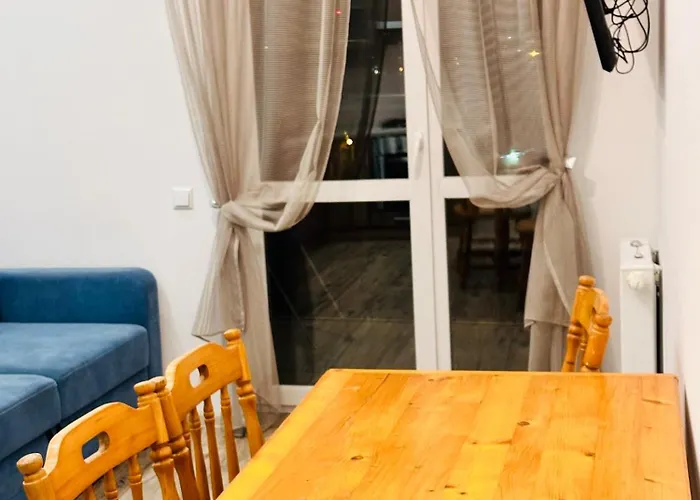 авалон гарден апартмент